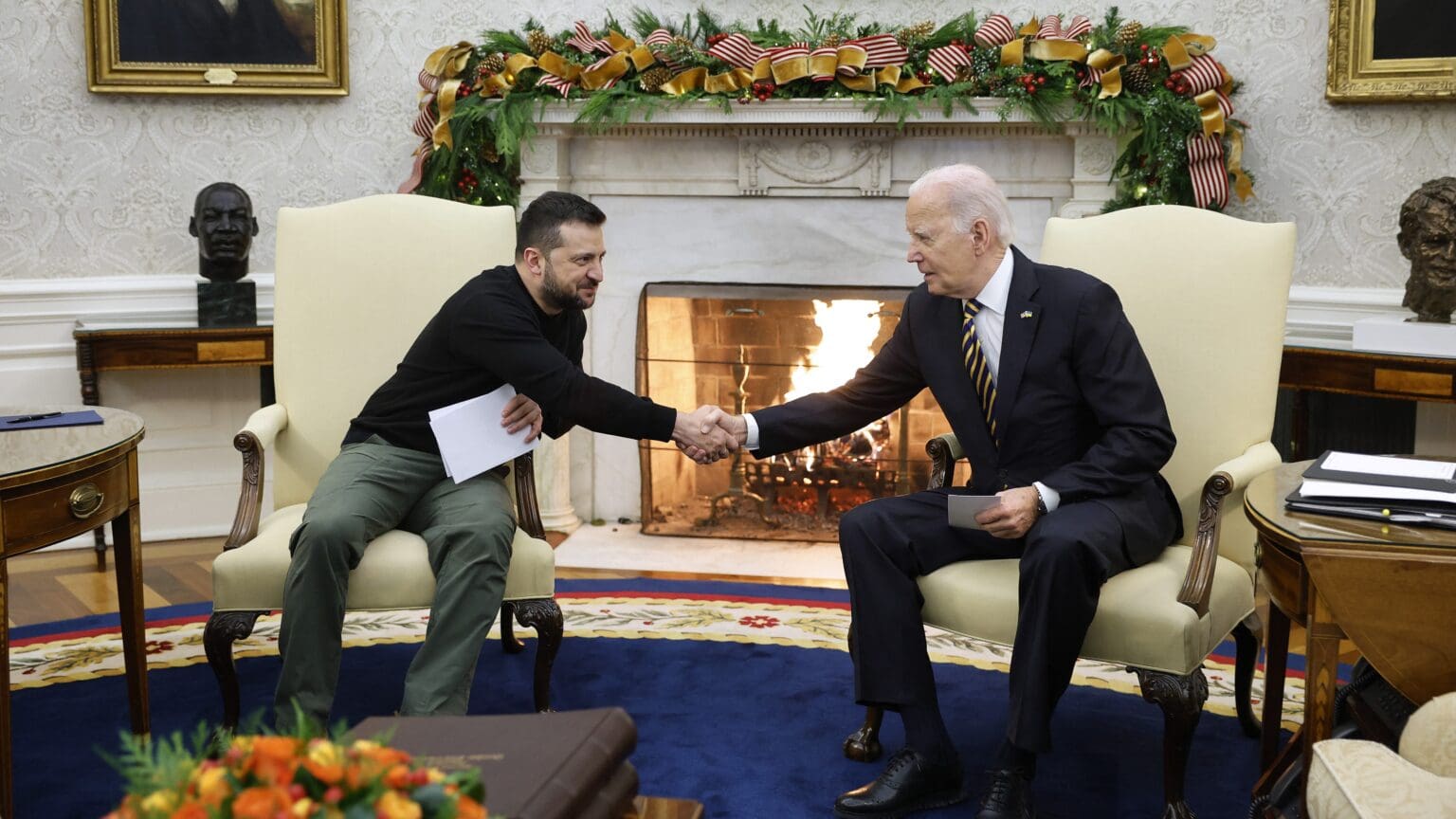 US Intel Claims Ukraine Plot to Redirect Funds to Biden Campaign in 2022