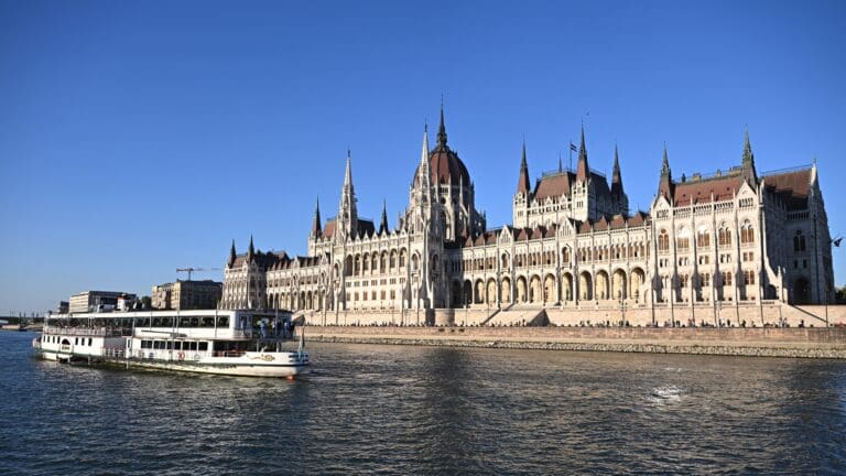Leading European Agency Scope Ratings Endorses Hungary for Investment