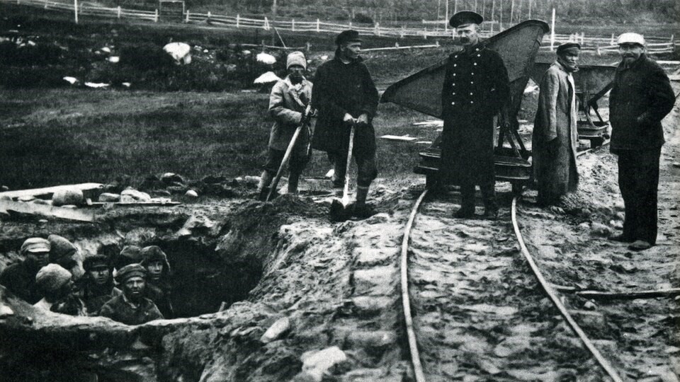 Hungary’s Kidnapped GULAG Civilians