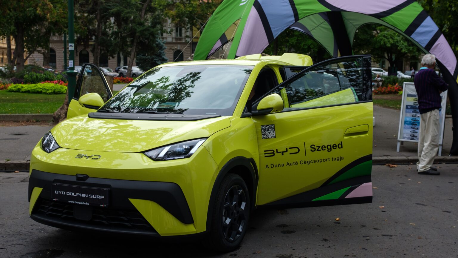 BYD Signs Environmental Monitoring Agreement with University of Szeged