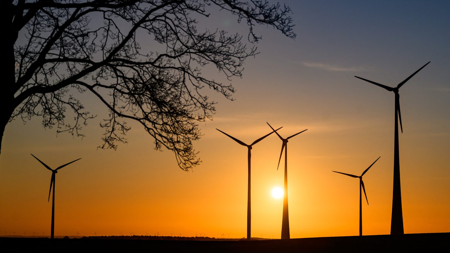 Hungary Plans Tenfold Expansion of Wind Power Capacity by 2030