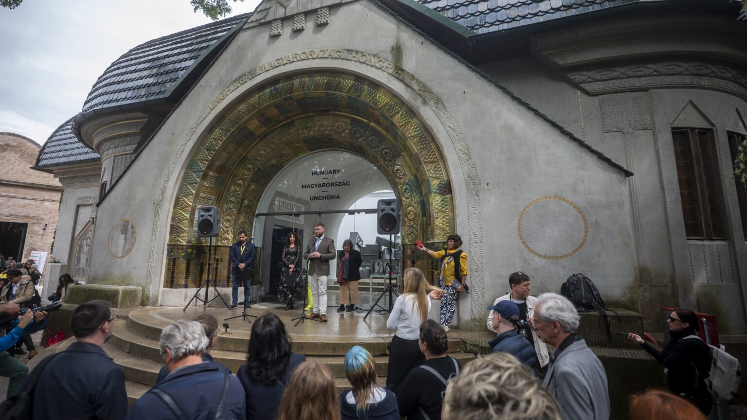Hungarian Pavilion Opens at Venice Biennale with Pneuma Cosmic Exhibition