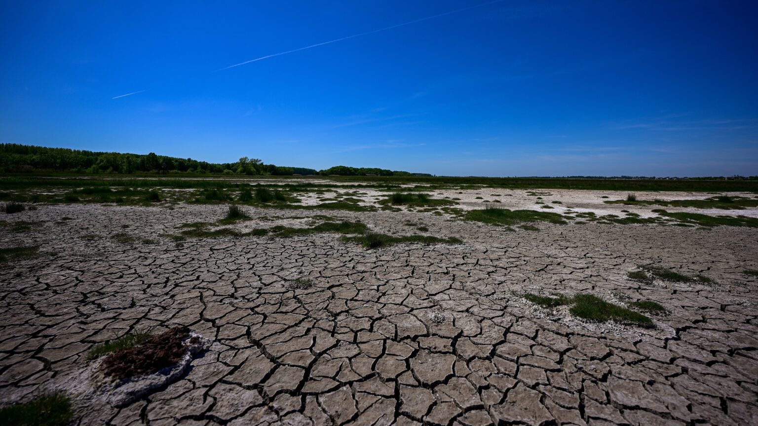 Experts Warn Climate Extremes Intensifying across Carpathian Basin