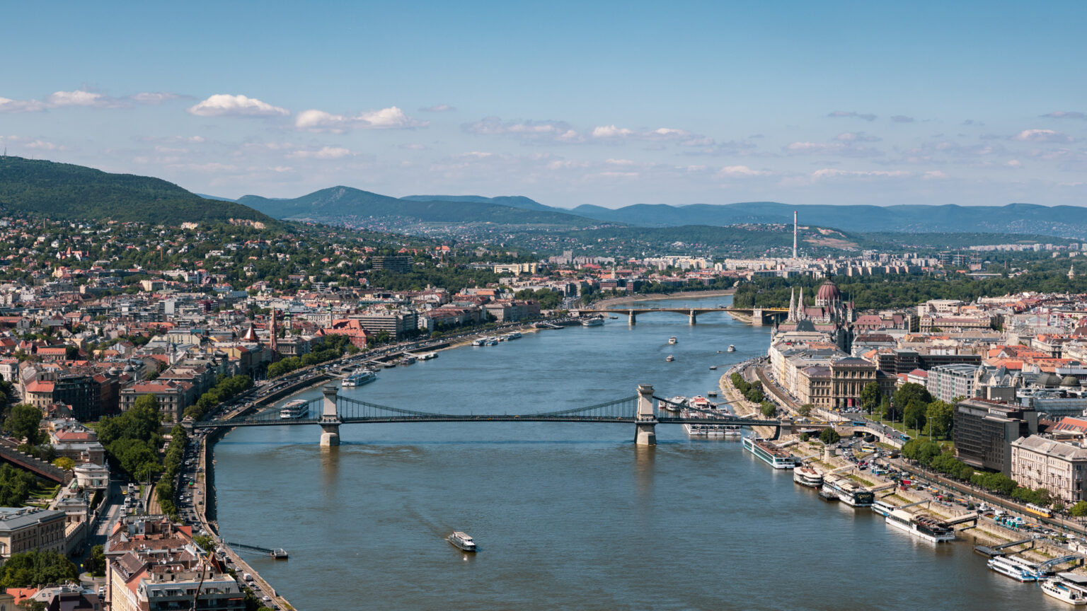 Budapest Leads Spring Travel Demand as Lake Balaton Resorts Dominate Summer Bookings