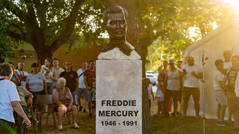 Freddie Mercury Bust Unveiled in Balatonszemes