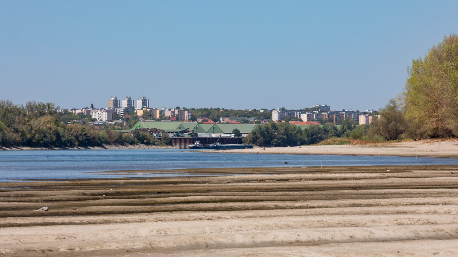 Paks Sill Backfires as Costly Tender Puts Magyar’s Crisis Response under Scrutiny