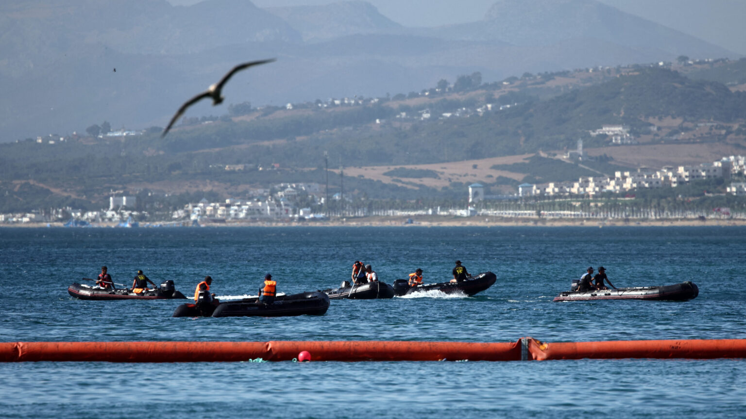 Police Bust Migrant Boats Reaching Mainland Spain from Ceuta for Third Day